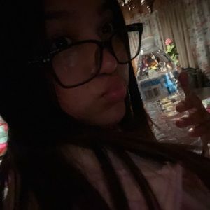 Meet your Posher, 8-d